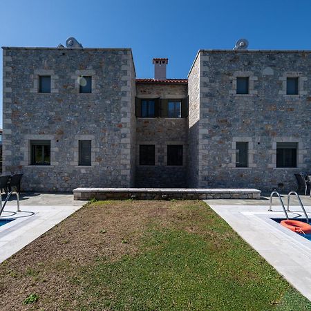 Villa Torri di pietra Stoúpa Esterno foto