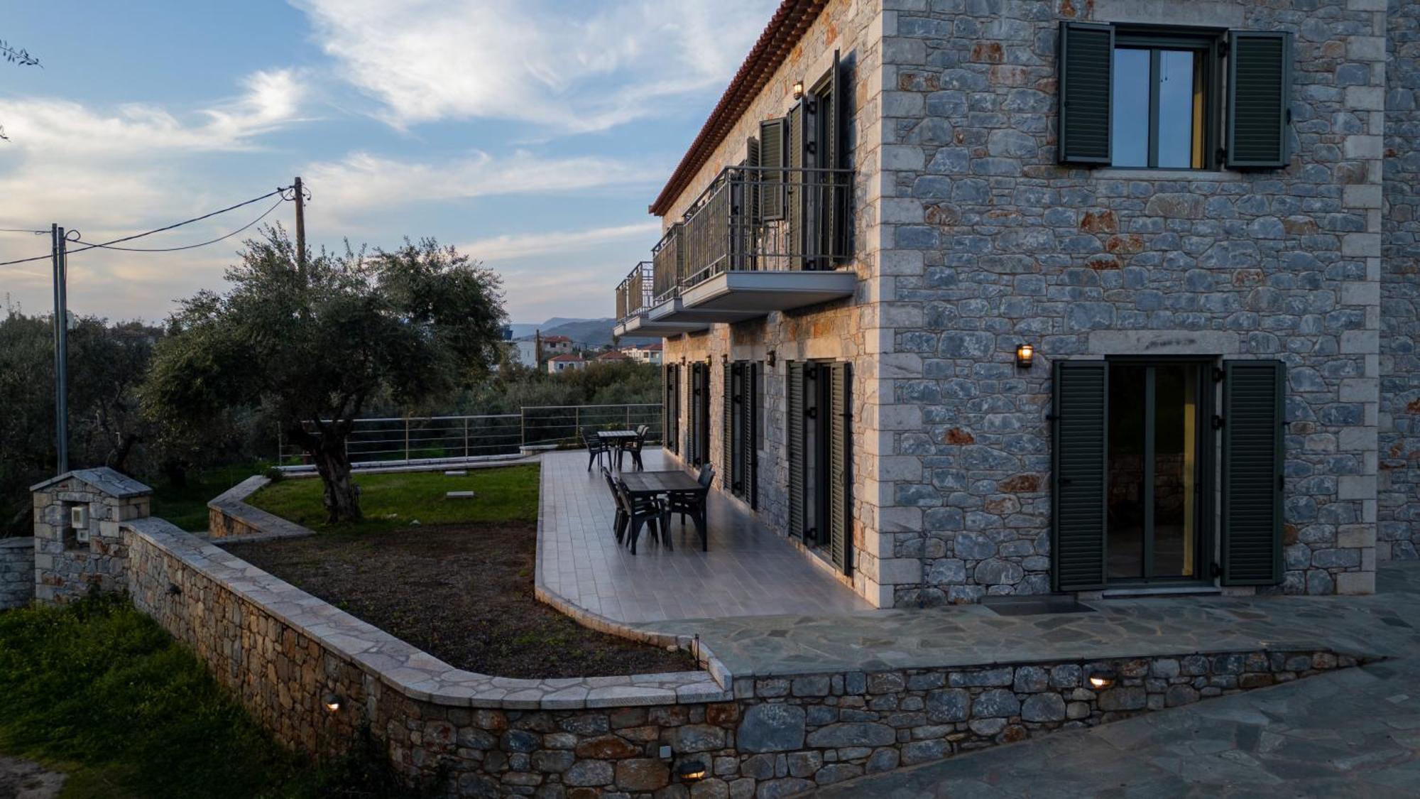 Villa Torri di pietra Stoúpa Esterno foto