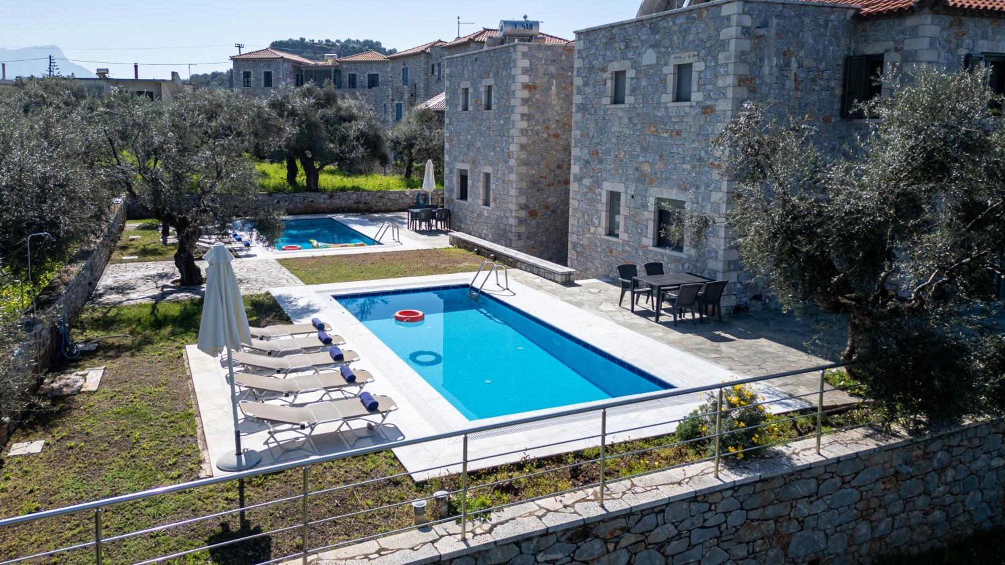 Villa Torri di pietra Stoúpa Esterno foto